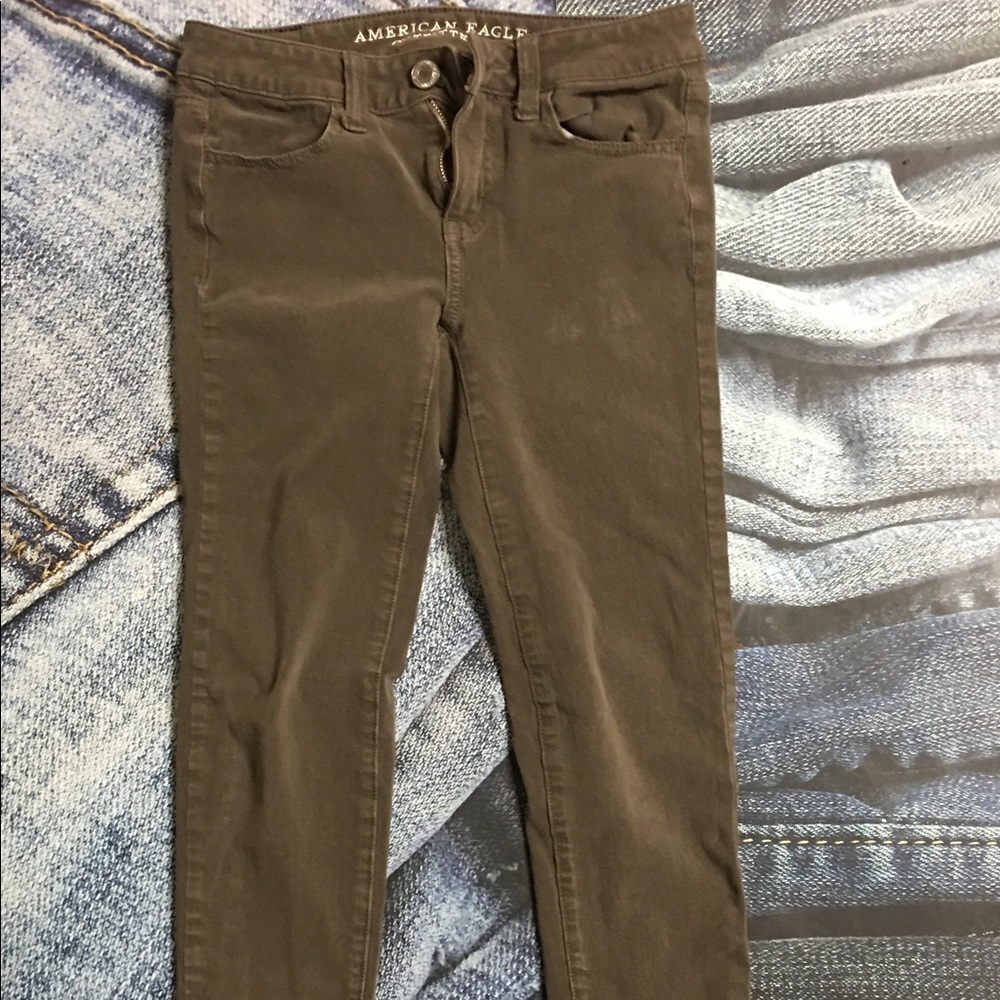 Chocolate brown stretch jeggings. Like new!